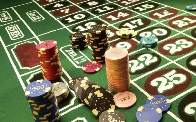 Người dùng Việt Nam truy cập Live Casino oa88 trên điện thoại
